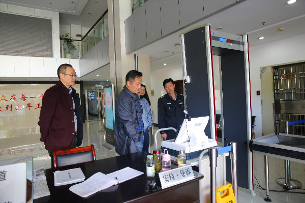 了解安检机X光安检机.jpg